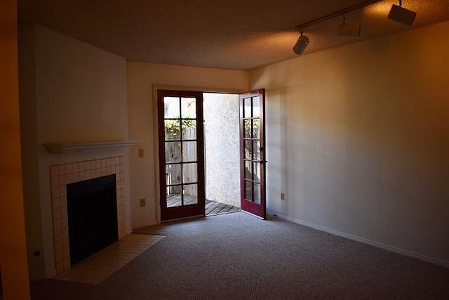 1st image of 1026 Emerald St APT 3