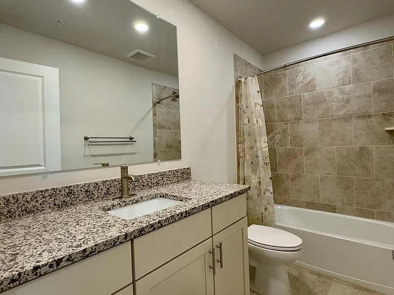 2115 Woodlands Rd — Photo 20