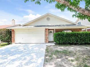 917 Danforth Pl, Arlington, TX 76017