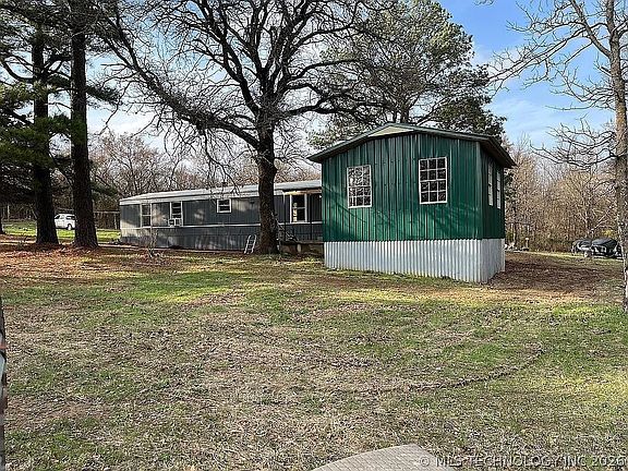 2nd image of 403993 E 1090th Rd