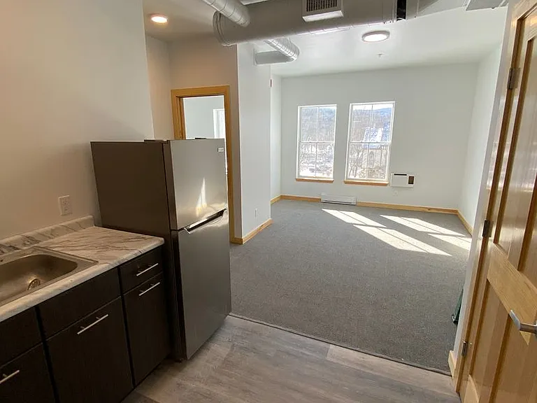 2BD/1BA In Richmond - Half Off First Month's Rent with Lease Starting by August 1 — Photo 2