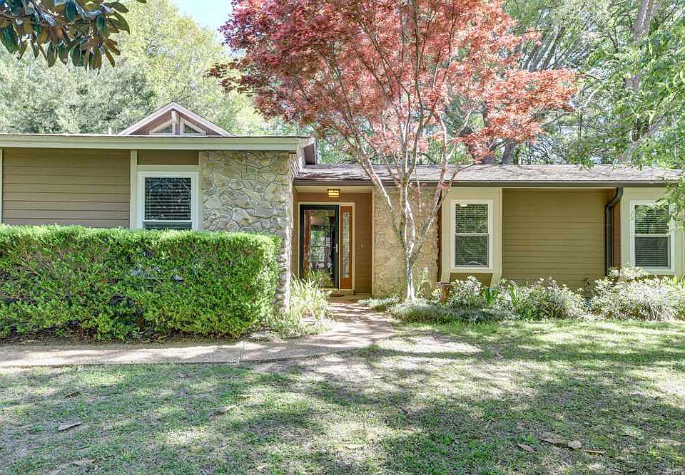 1st image of 3508 Clifden Dr
