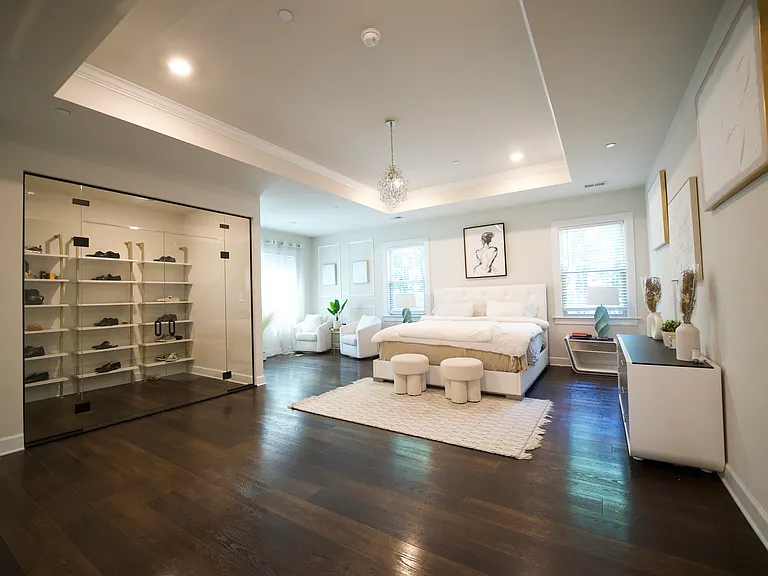 7687 Cross Creek Dr — Photo 8