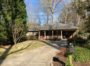 140 Sycamore St, Cary, NC 27513