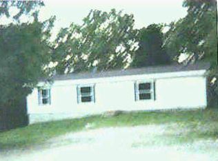 7004 Carlisle Ln, Hillsboro, OH 45133