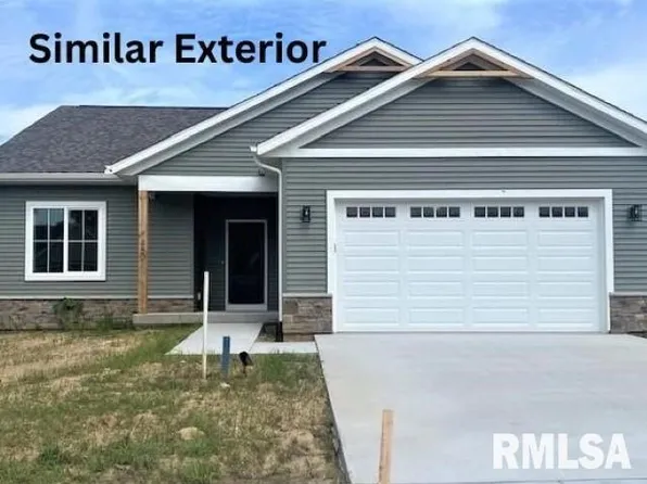 4711 Willow Cir, Davenport, IA 52806