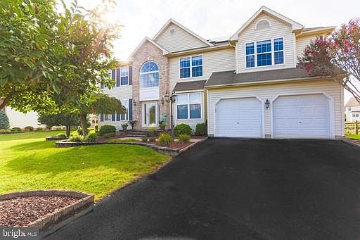 1st image of 157 Portside Ct