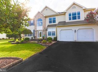 157 Portside Ct, Bear, DE 19701