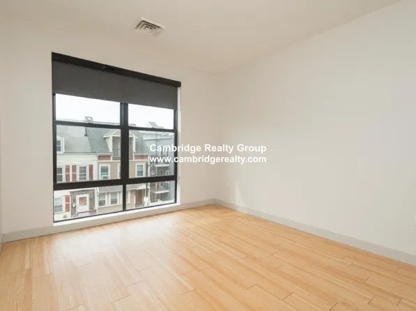 339 D St, Boston, MA
