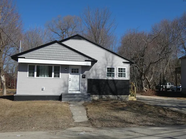 28.5 Elm St, Fairfield, ME 04937