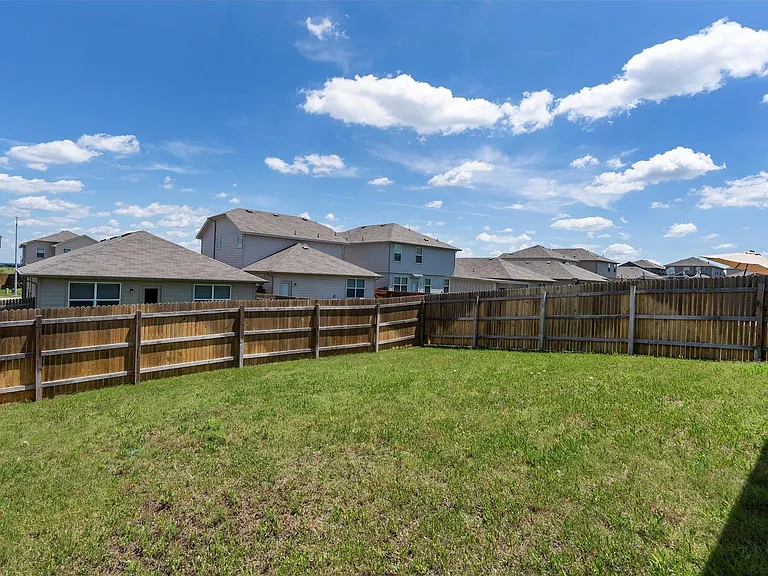 14915 Gypsum Mill Rd — Photo 27