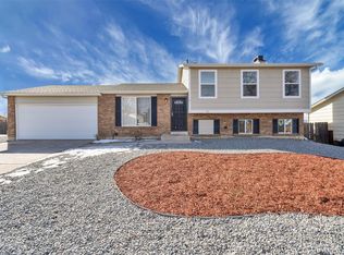 16614 E Louisiana Dr, Aurora, CO 80017