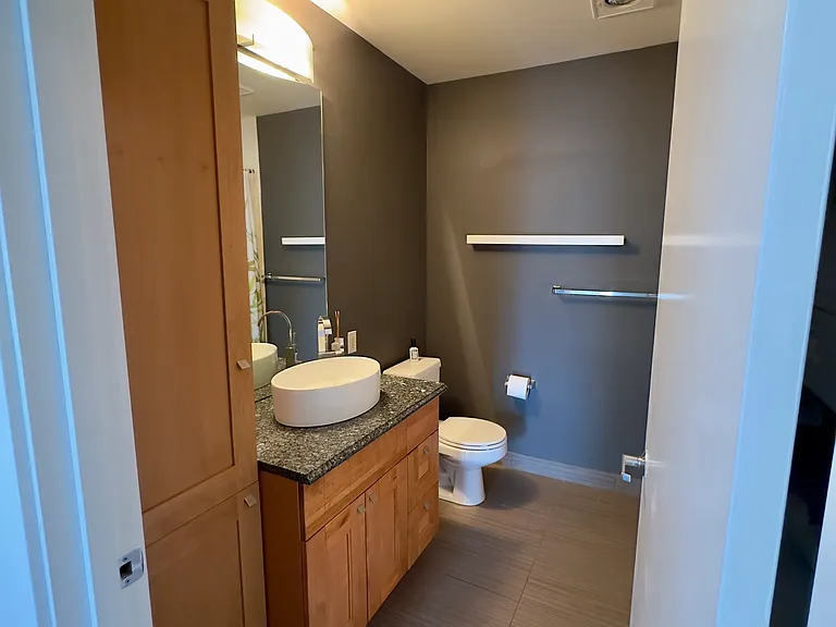 1610 Belmont Ave #605 — Photo 10