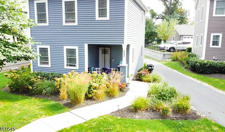156 Broad St #A — Photo 40