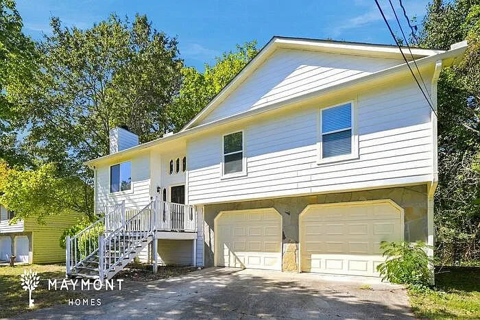 3 bed, 2.0 bath, 1191 sqft, $1,695 — Photo 4
