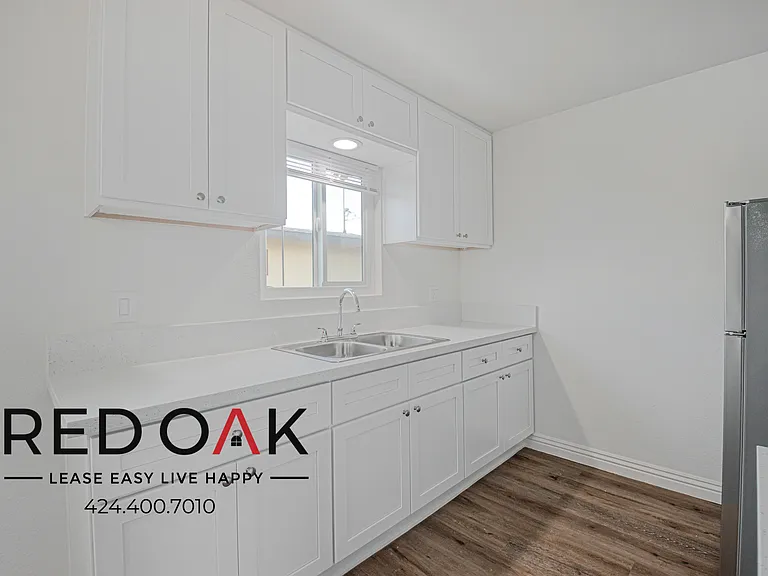 1806 Plaza Del Amo #1840-4 — Photo 9
