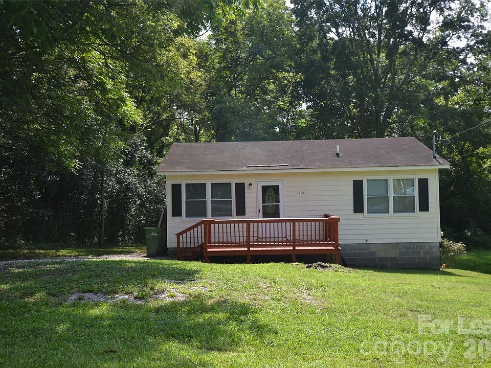 1st image of 104 S Gregory St