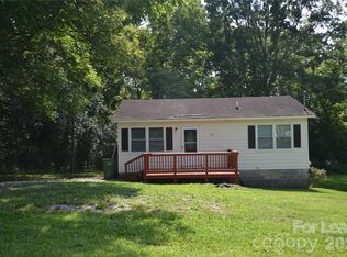 104 S Gregory St, Lancaster, SC 29720