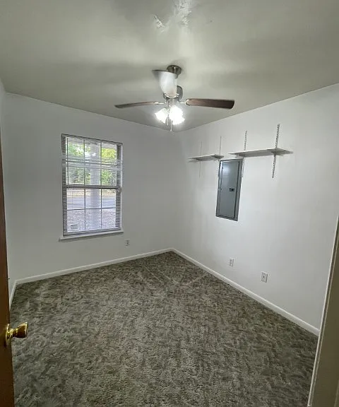580 SE Nassau St — Photo 24