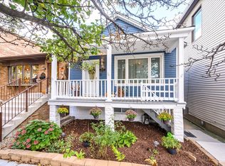 3733 S Wallace St, Chicago, IL 60609