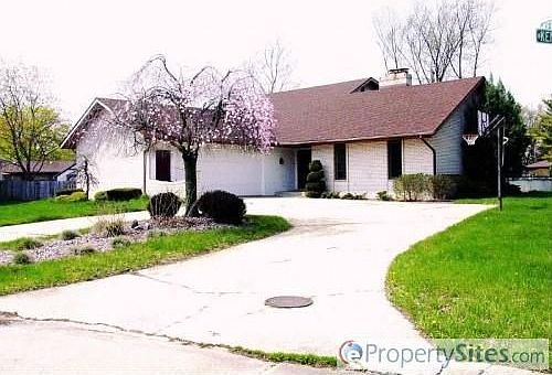 1st image of 1215 Kentford Dr W