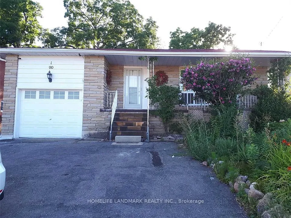 190 Barrie St #BSMNT