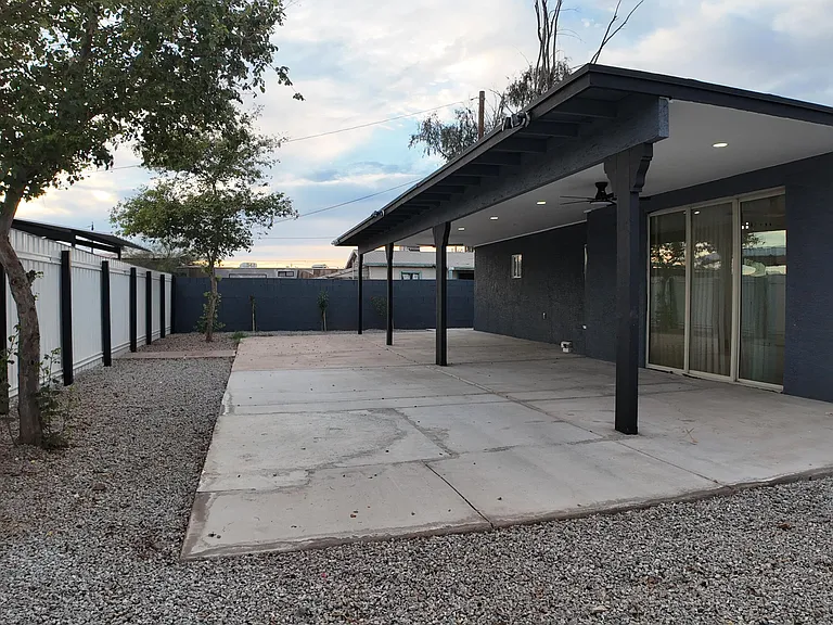 1109 W Broadway Rd #A — Photo 11