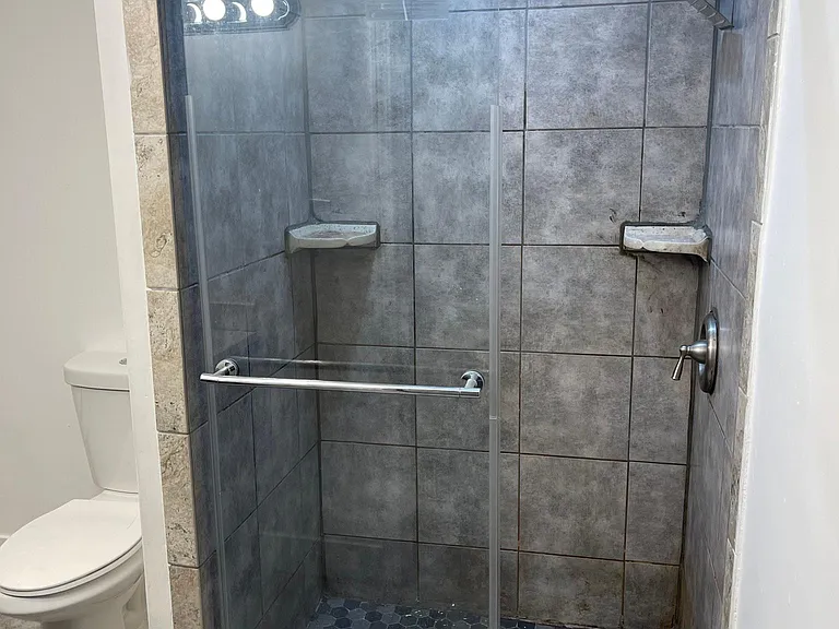 212 Park Ave #3 — Photo 5