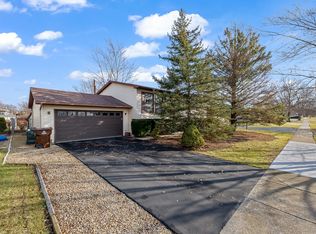 19929 Schoolhouse Rd, Mokena, IL 60448