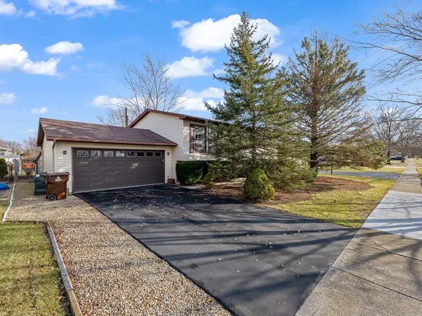 19929 Schoolhouse Rd, Mokena, IL 60448