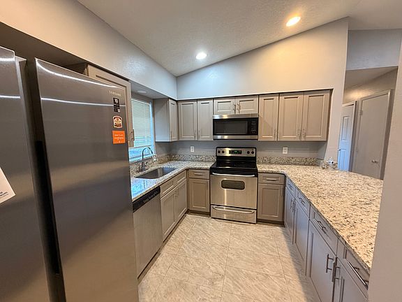 2nd image of 14025 Annhurst Ct