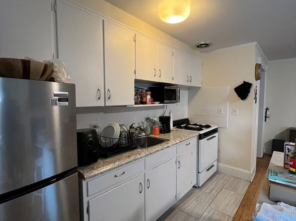 200 Nassau St #2