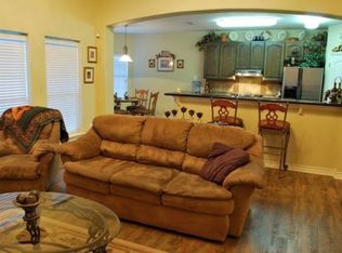 10521 Bear Creek Dr, Laredo, TX 78045