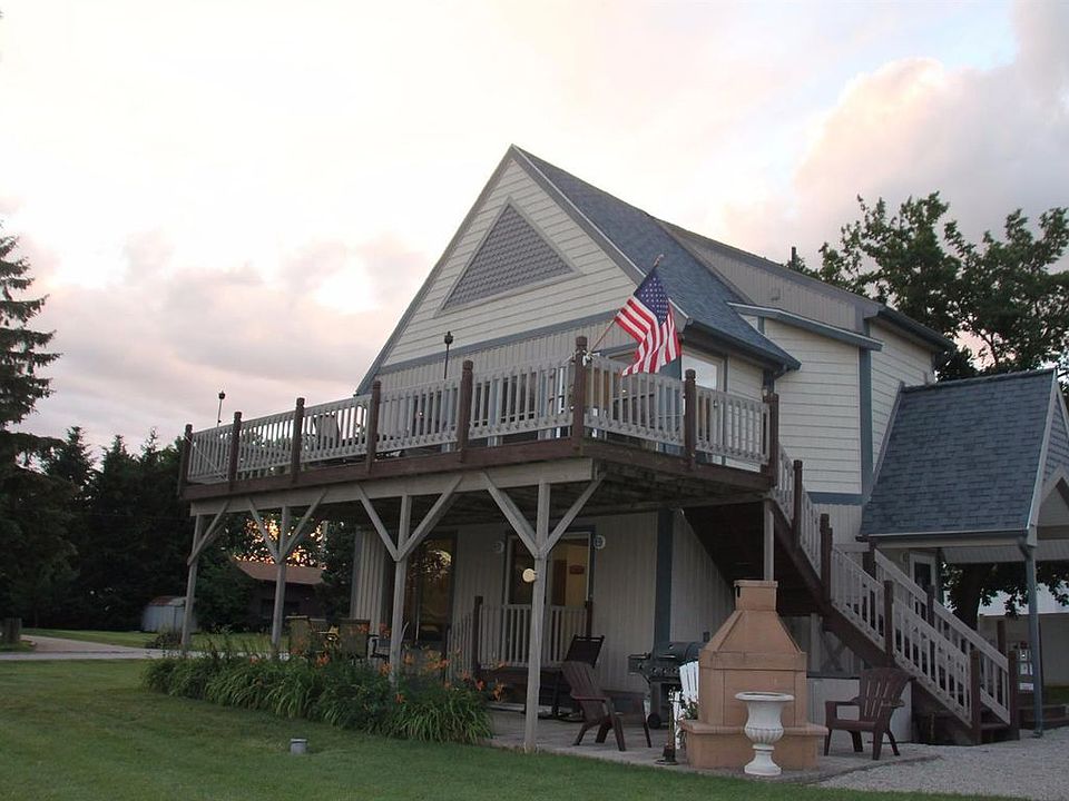 1st image of 2034 S Gaydos Dr