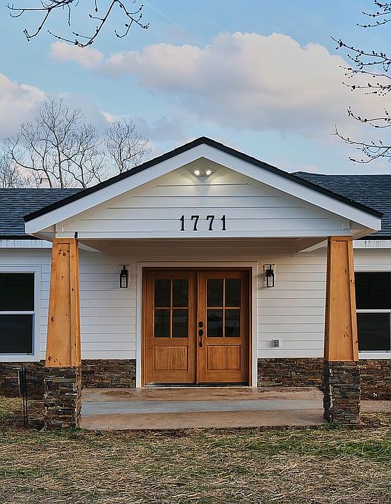 1st image of 1771 Logtown Rd