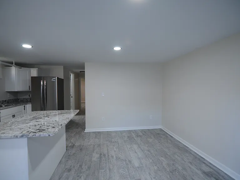 7119 Delaware Ave #4 — Photo 6