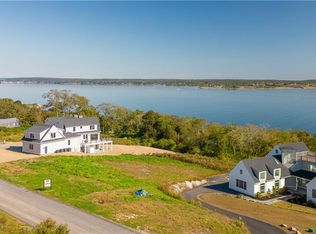 45 Sea Spray Dr, Portsmouth, RI 02871