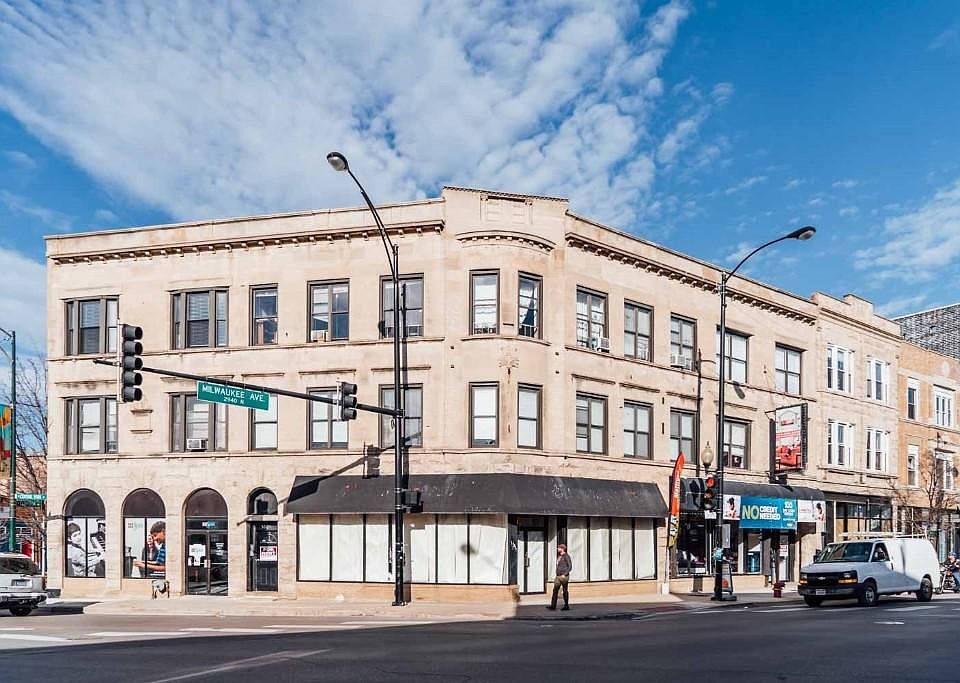 1st image of 2955 N Milwaukee Ave #N2