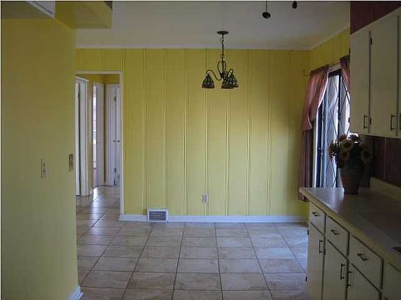 4th image of 6221 Bethany Ln