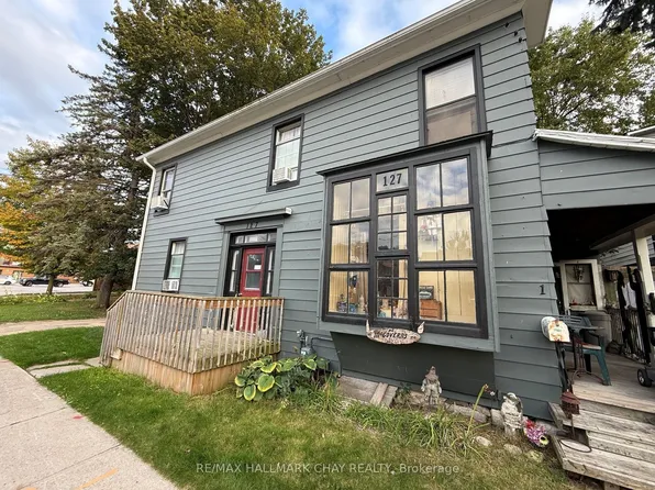 127 Victoria St W #4, New Tecumseth, ON L9R 1L7