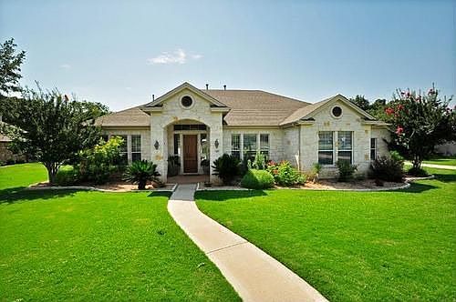 1st image of 410 Shadywood Ln
