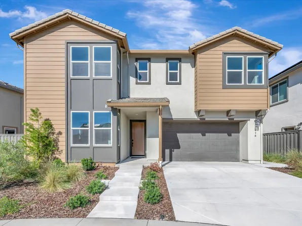 916 Caprock Ln, Lincoln, CA 95648