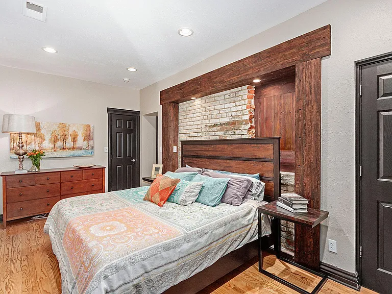 1711 Martin Luther King Blvd — Photo 13