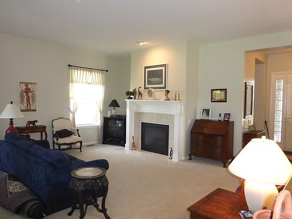 2nd image of 12215 W Acorn Ct