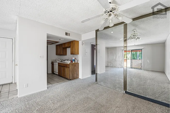 4211 E Palm Ln #224 — Photo 10