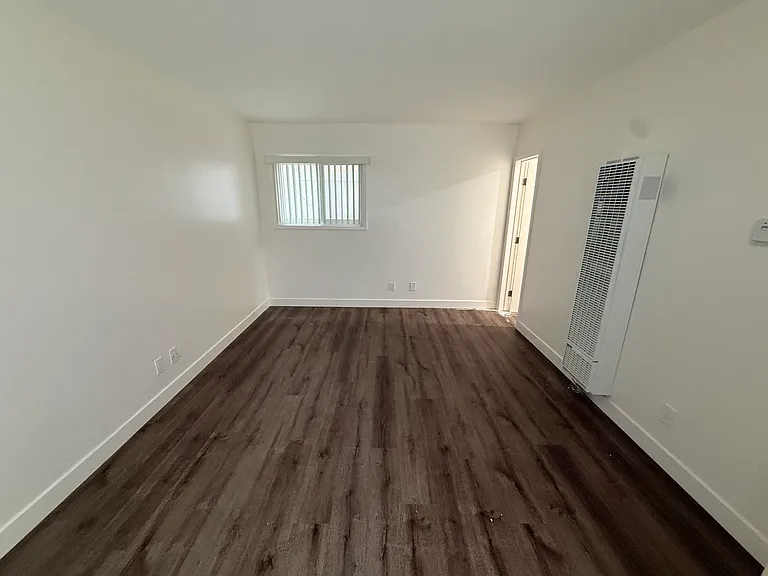 719 San Fernando Pl — Photo 3