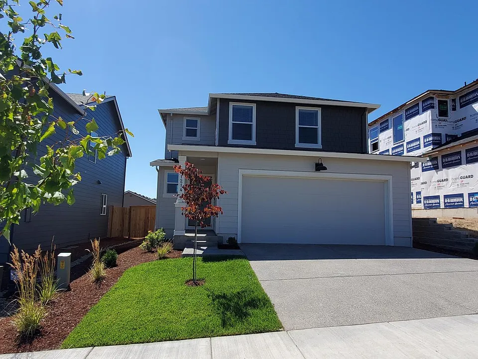 1214 NW Larson Dr