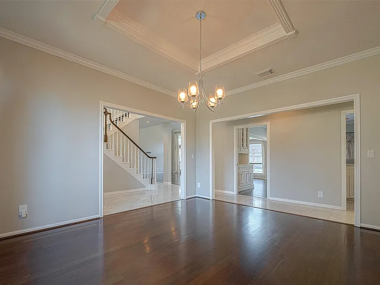 15714 Sylvan Lake Dr — Photo 7