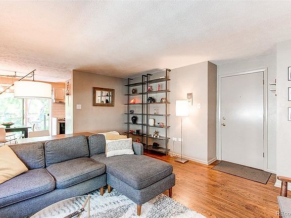 5th image of 1063 N Clarkson St APT 10