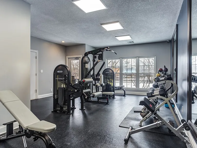 The Lakes of Schaumburg Apartment Homes — Photo 18